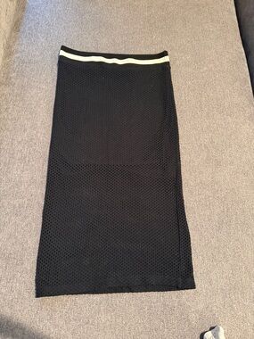 Black Mesh Midi Skirt with Ivory-Trim Waistband